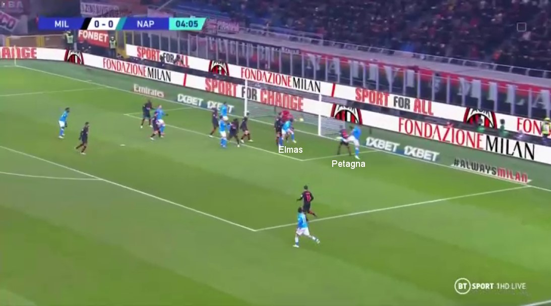 Gol di Elmas calcio d'angolo Milan Napoli