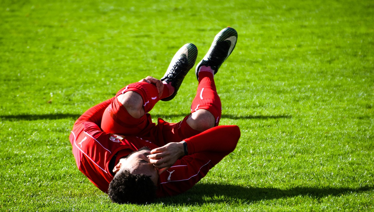 Lesioni Muscolari nel calcio: recupero fuori e dentro al campo